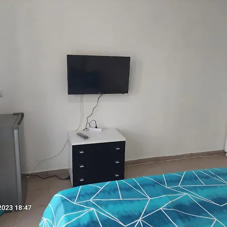 Cocheta Curte Privata La 5 Minute De Plaja Pensjonat Costinesti